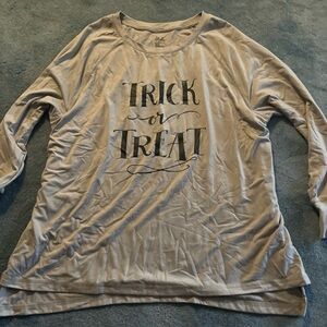 State of Mind Beige 'Trick or Treat' Long Sleeve Tee